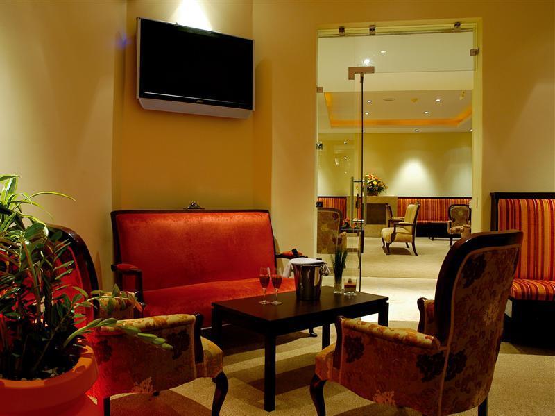 Hollow On The Square City Hotel Cidade Do Cabo Exterior foto